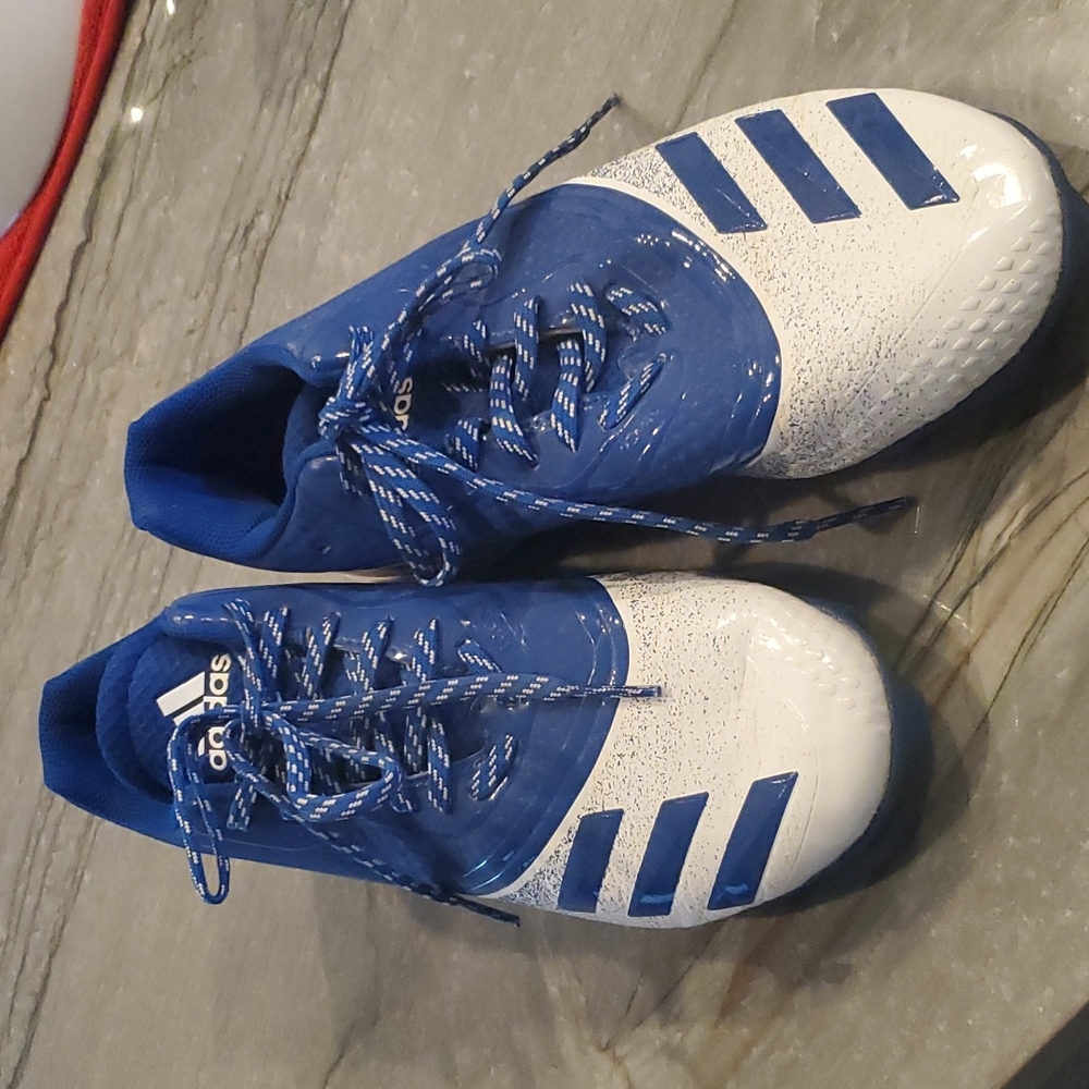In Season ** ADIDAS cleats - Picture 2 of 4
